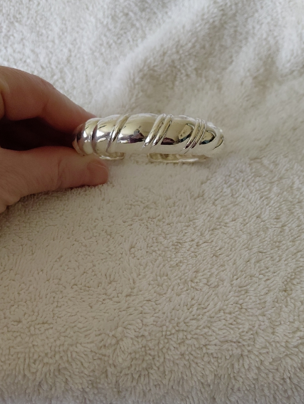 Silver Toned Double Hinged Bracelet.